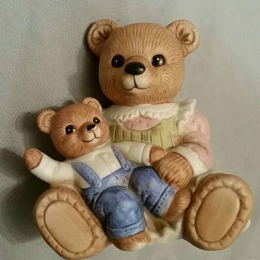 Homco,  #1444,  Mama Bear and Cub